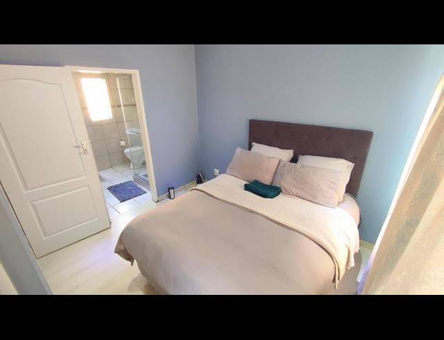 2 BEDROOM TOWNHOUSE FOR SALE IN MONAVONI